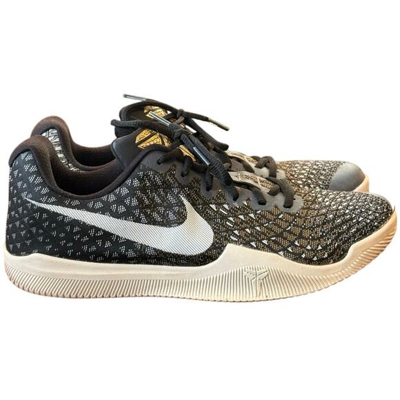 Nike Kobe Bryant Mamba Instinct Black White Wolf Grey 852473-010 Men\'s Size 9